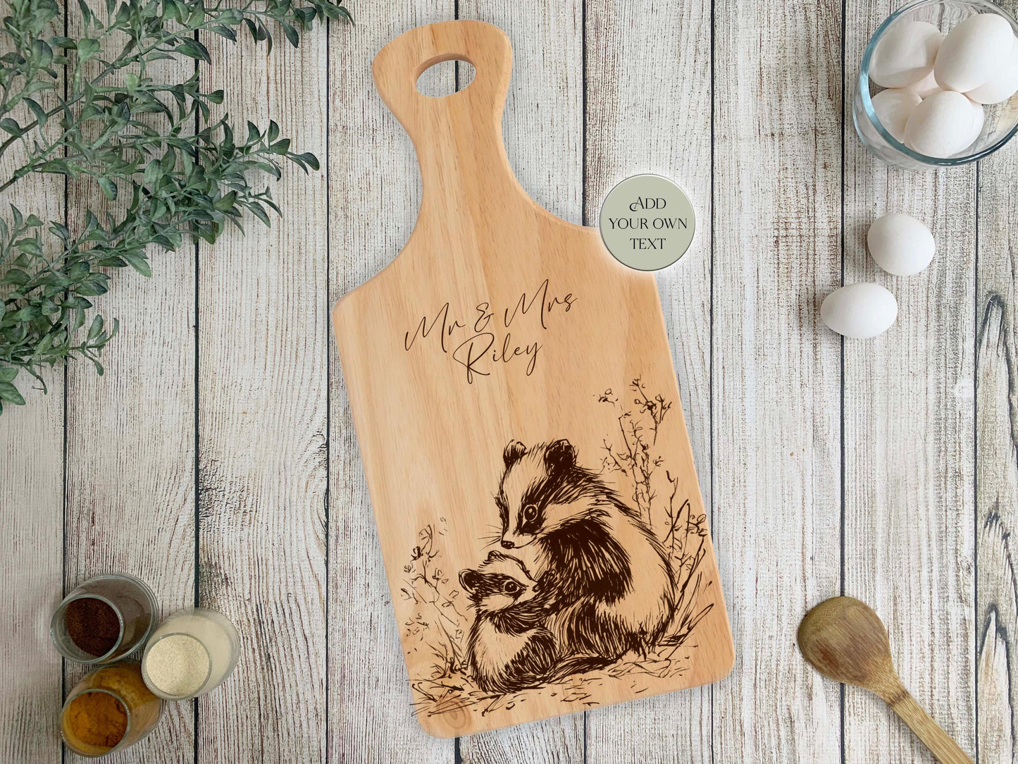 Personalised Badger Cutting Board – Custom Engraved Wooden Kitchen Gift