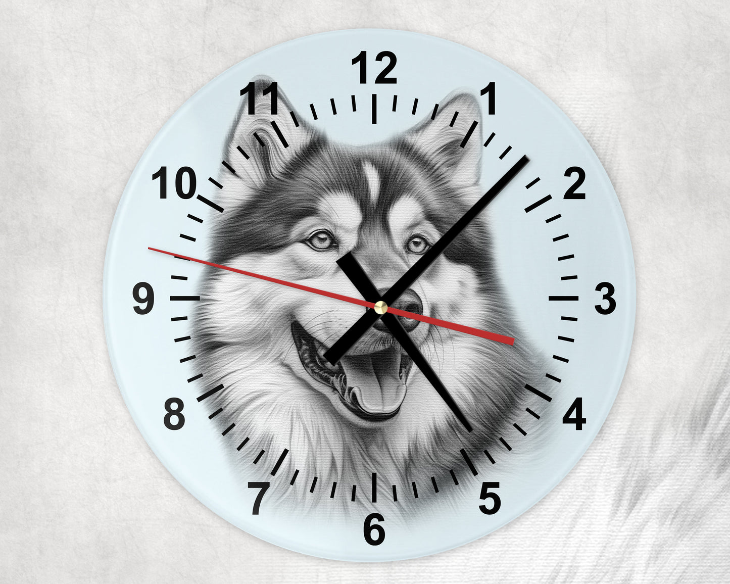Alaskan Malamute Glass Wall Clock – 20cm & 30cm | Dog Lover Home Décor Gift