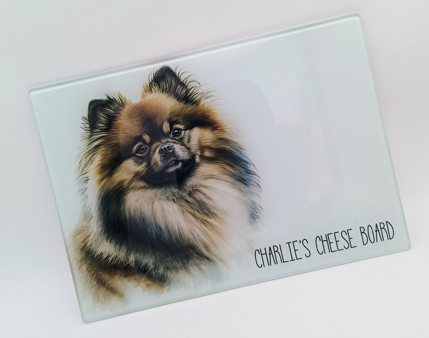 Personalised Pomeranian Glass Chopping Board – Watercolour Dog Kitchen Gift