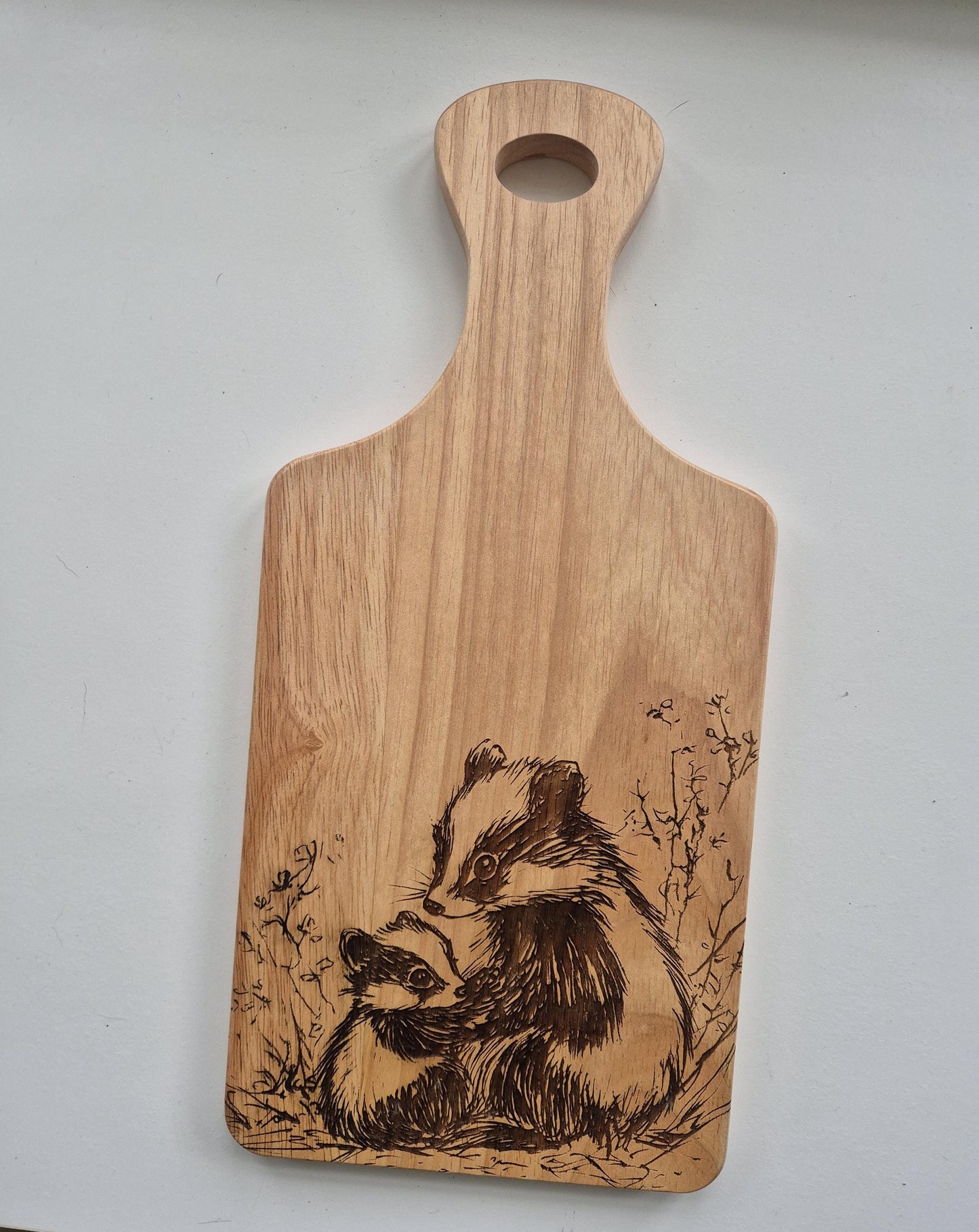 Personalised Badger Cutting Board – Custom Engraved Wooden Kitchen Gift