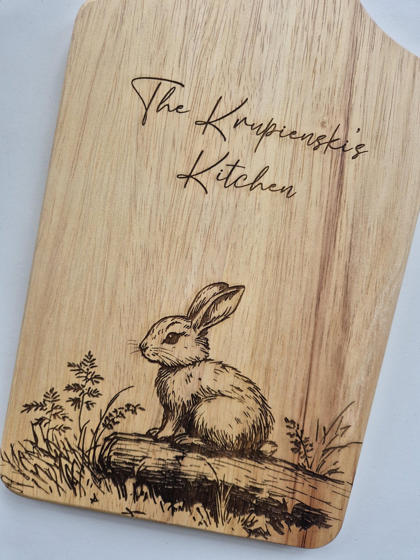 Personalised Bunny Rabbit Cutting Board – Custom Engraved Wooden Kitchen Gift