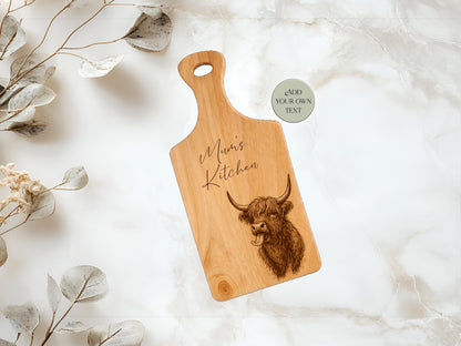 Personalised Wooden Highland Cow Chopping Board – Custom Engraved Kitchen Gift
