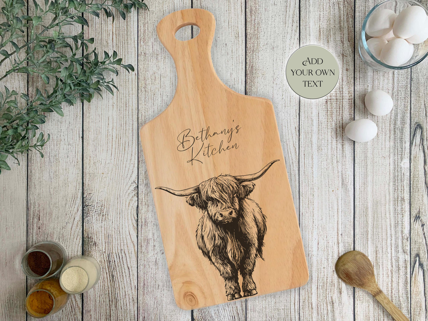 Personalised Highland Cow Chopping Board – Engraved Wooden Kitchen Gift
