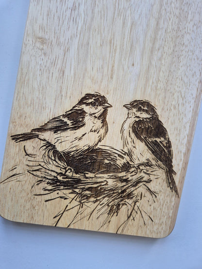 Personalised Wooden Bird Cutting Board – Custom Engraved Kitchen Gift