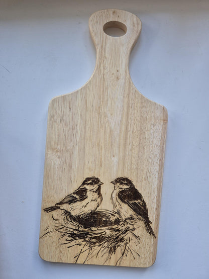 Personalised Wooden Bird Cutting Board – Custom Engraved Kitchen Gift
